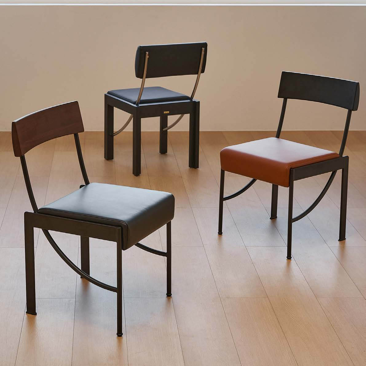 Rich Color Contrast for Bold Interiors