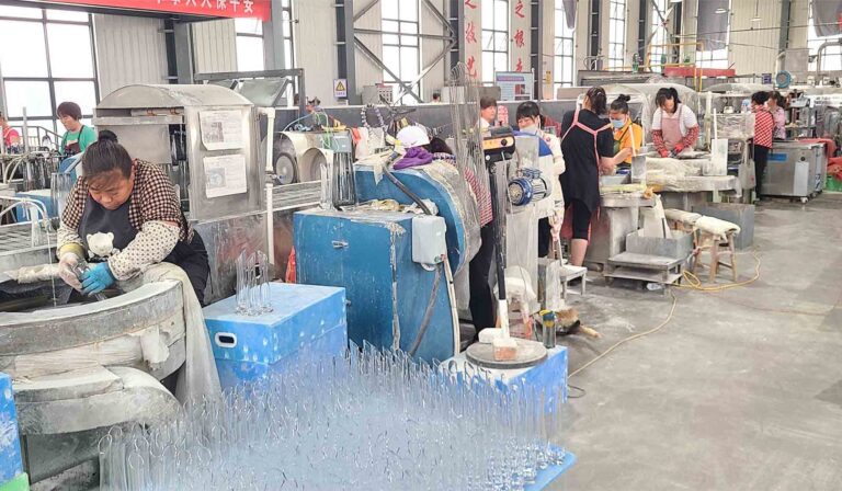 Vase-making workshop factory