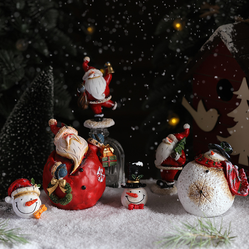 Classic Holiday Resin Santa & Snowman Desk Decorations